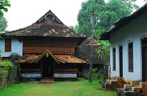 poonjar_palace_kottayam