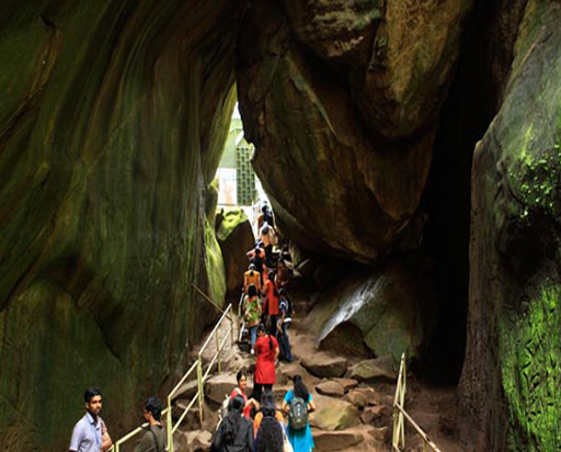 edakkal_caves