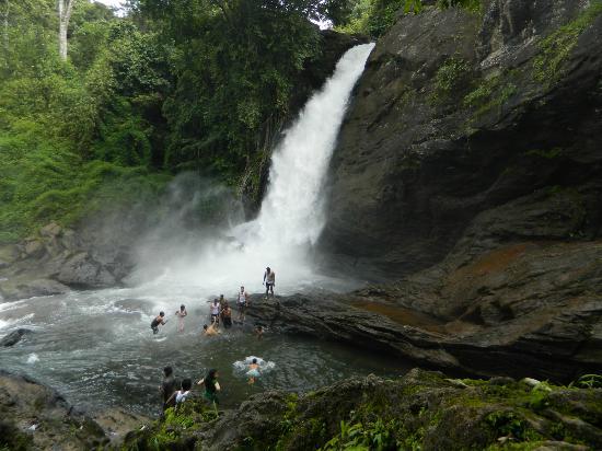 sentinal_rock_waterfalls